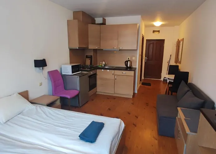 Panorama Bay 2 - By The 公寓